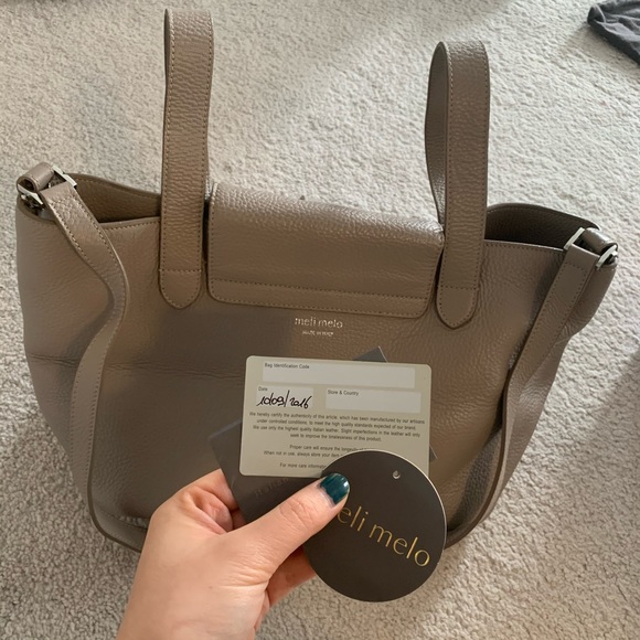 Meli Melo Medium Grey Leather Bag - Picture 6 of 10